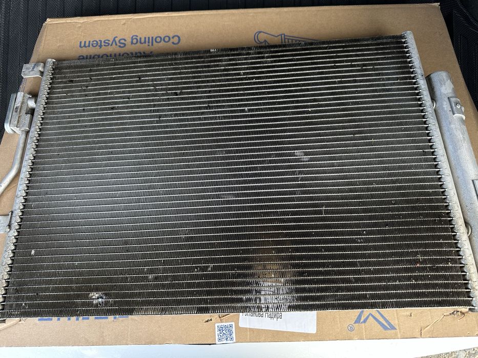 Продам радиатор на Кобальт