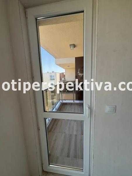 Продава се Тристаен апартамент в Пловдив, Кючук Париж - 105 кв.м за 668 €/кв.м - Снимка #7