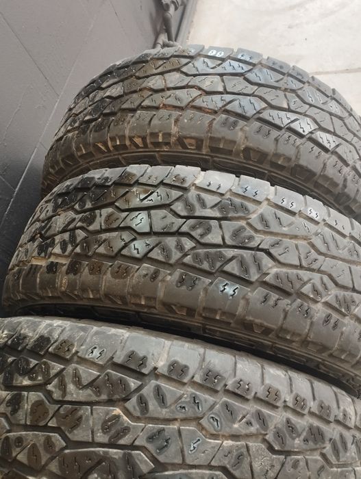 Продам шину 4 шт штука