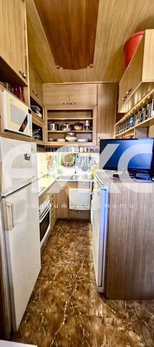 Двустаен апартамент с удобна локация до бул. Васил Левски и МЕТРОСТАН