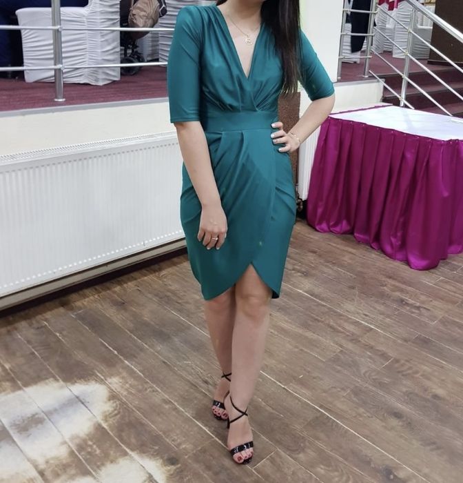 Rochie elegantă mărime S/M (36/38).
