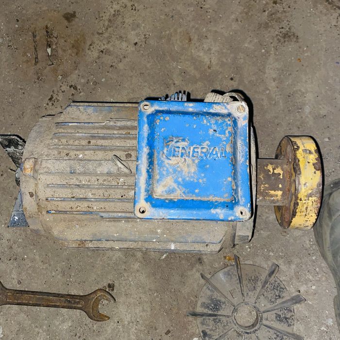 Мотор водной