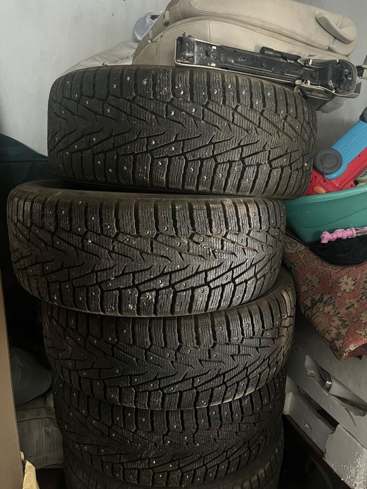 Продам диски с резиной лексус