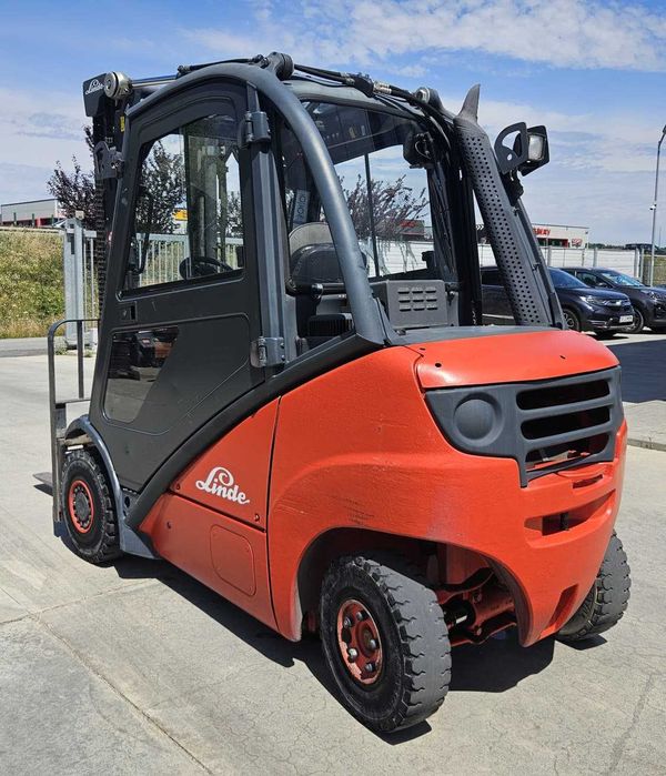 Motostivuitor Linde H25D diesel 2010