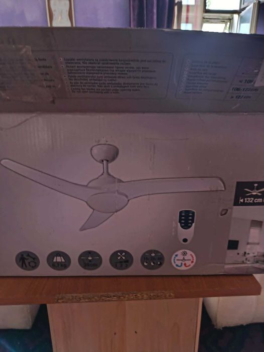 Oferta Speciala !!! Ventilator de Tavan nou si cu lumina