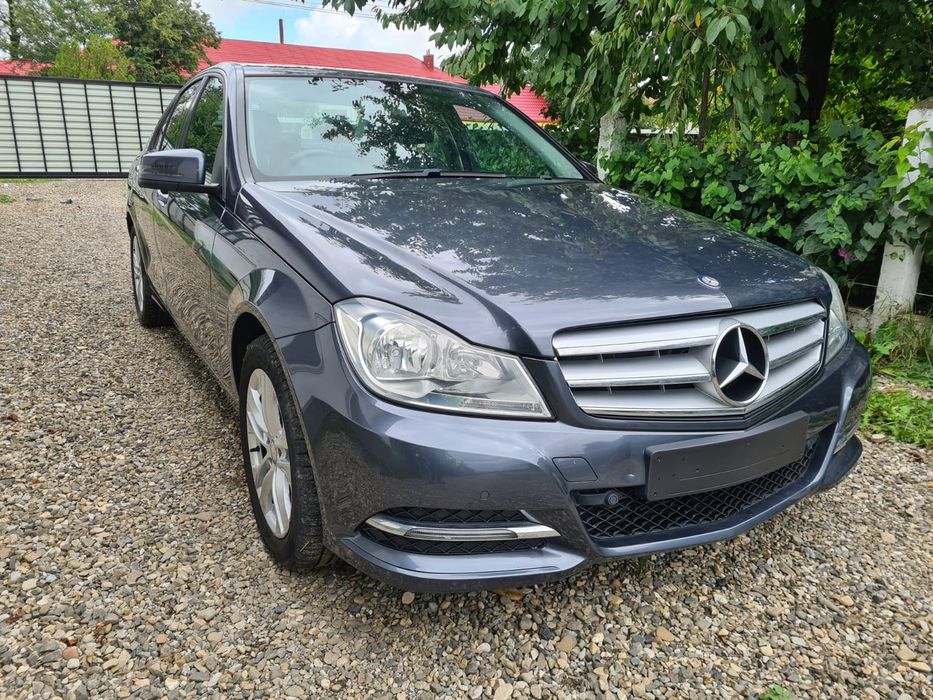 Dezmembrez piese Mercedes C class w204 S204 2.2 cdi facelift automat