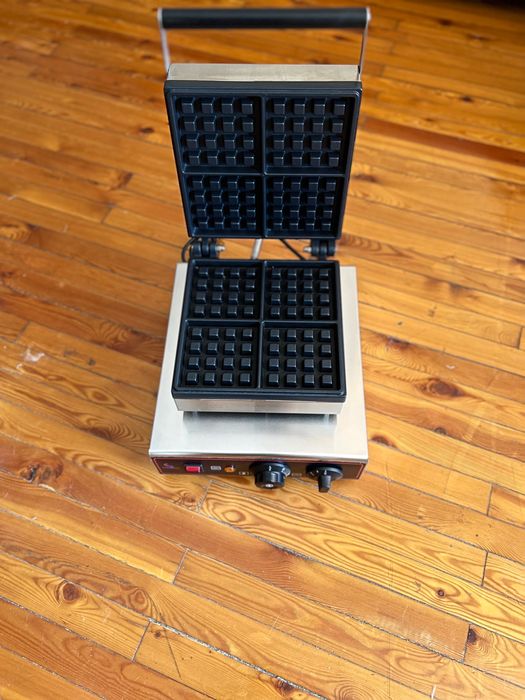 Airhot WE-1B Вафельница, бельгийские вафли.