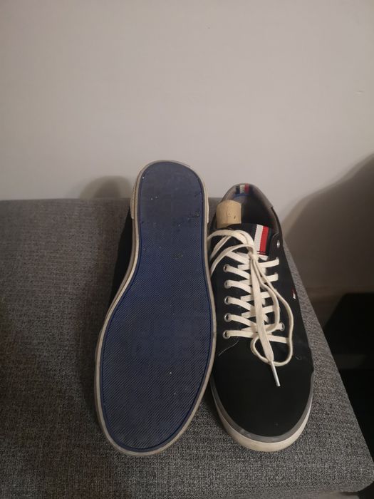 Tenesi Tommy Hilfiger