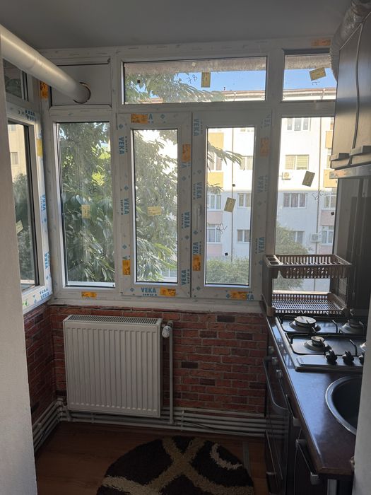 Vand apartament 3 camere