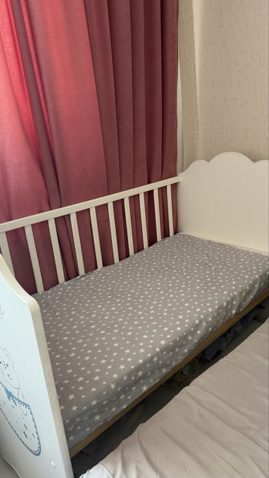 Детская кровать с качалкой