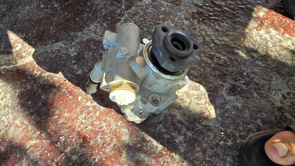 Pompa servo skoda octavia 1 vw seat etc