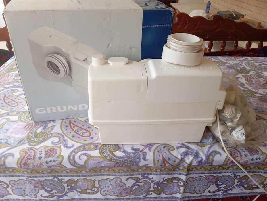 канализационную насосную установку Grundfos Sololift2