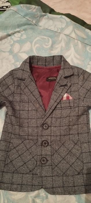 Пиджаки продам .