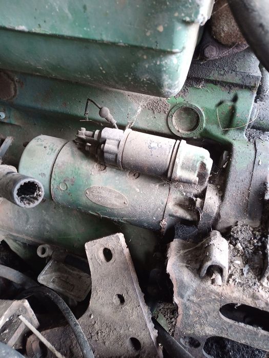 Motoare tractoare și alte piese