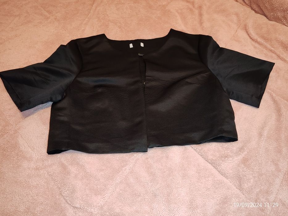 Официални къси ръкави