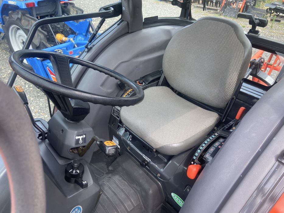 Tractor japonez Kubota KL33, 4x4, 33cp , cabina + freza