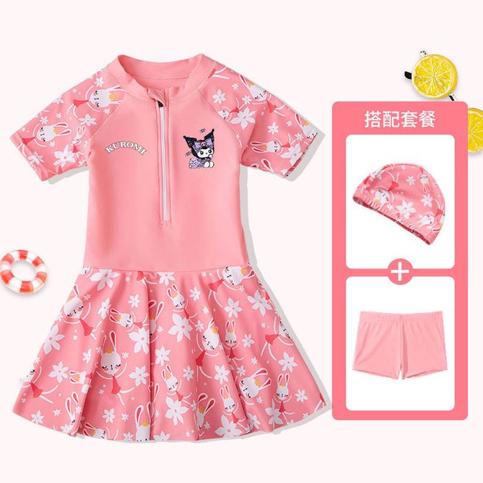 Слитный купальник