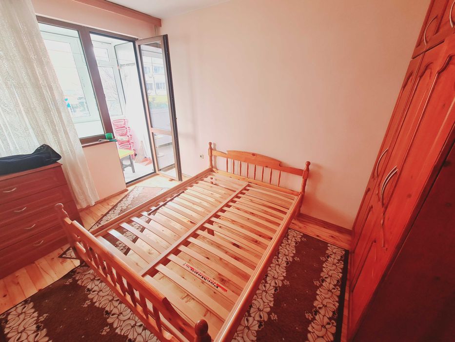 Дава се под наем Тристаен апартамент в Бургас, Братя Миладинови - 80 кв.м за 255 € - Снимка #2