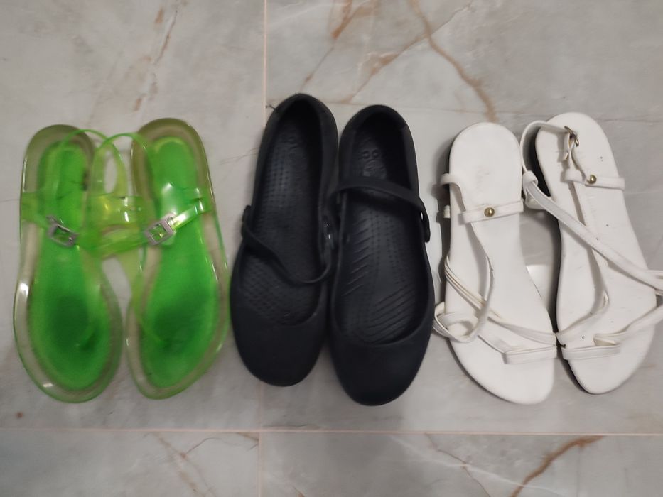 Vând încălțăminte femei