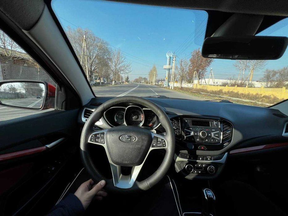 Продается Lada Vesta SW Cross