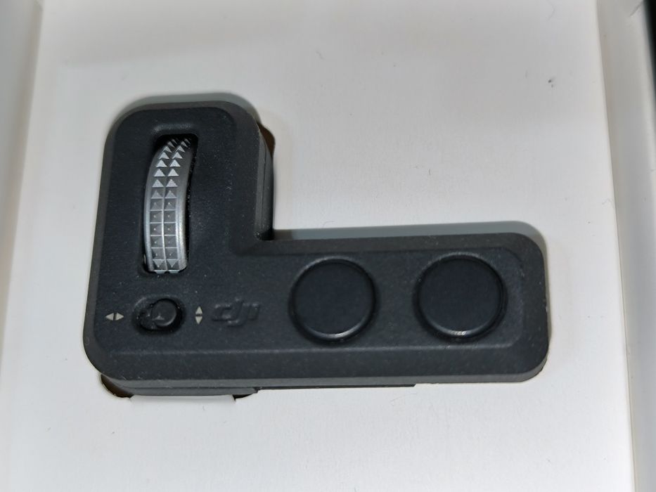 Контроллер на Osmo Pocket.