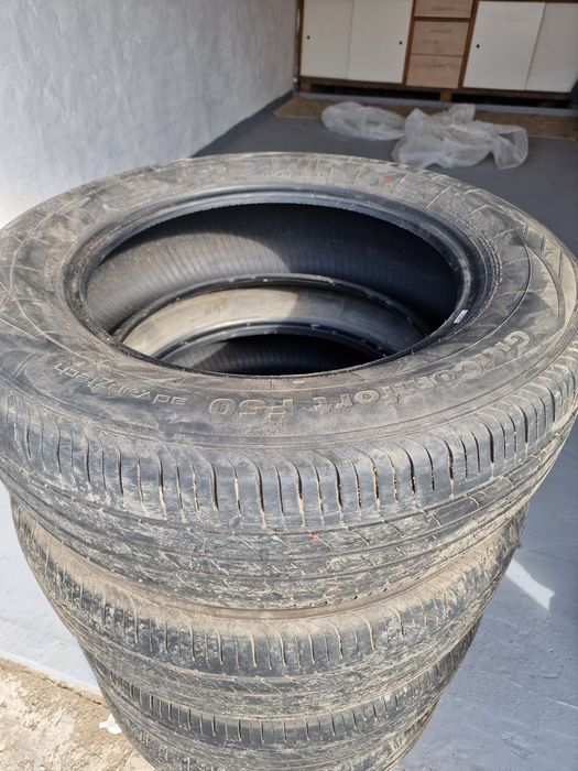 Шины лето 235/65R18 бу