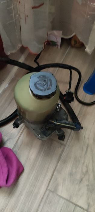 Хидравлична помпа опел мерива б