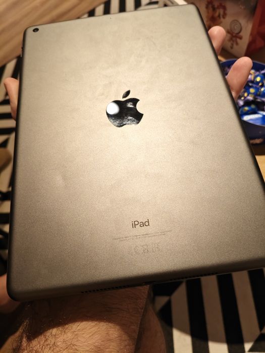 Ipad 9th gen , 64GB + Stylus gen2