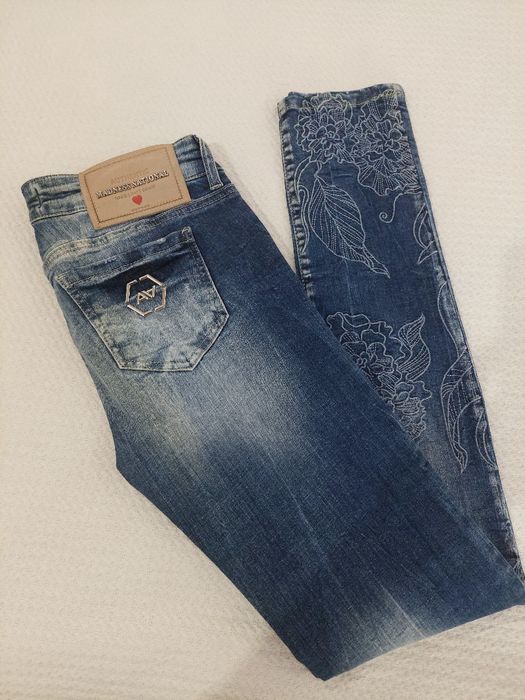 Страхотни дънки !