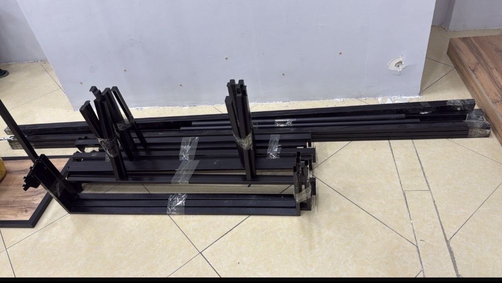 Продам оборудования шторы и столик