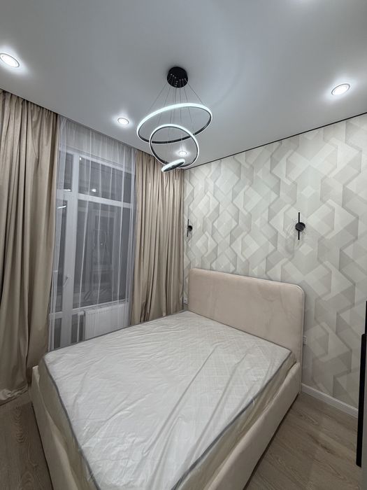 Продам  евро 2-комнатную квартиру