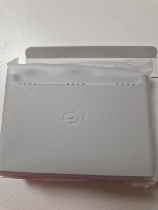 Dji neo.hub + 2 baterii .stare perfecta