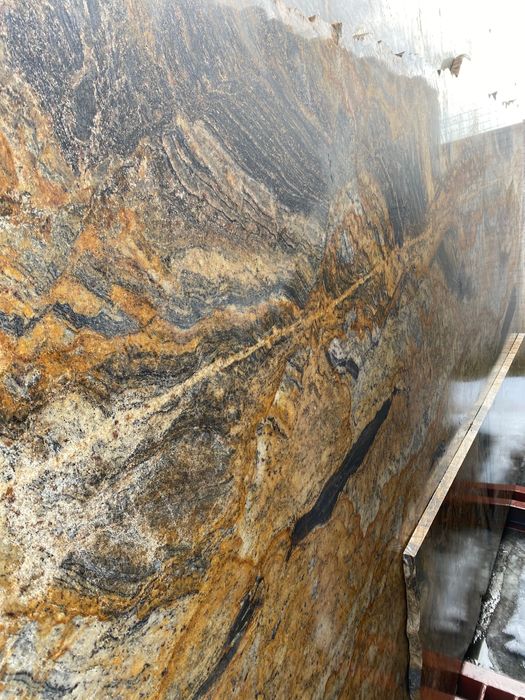 monumente din granit, marmura , travertin