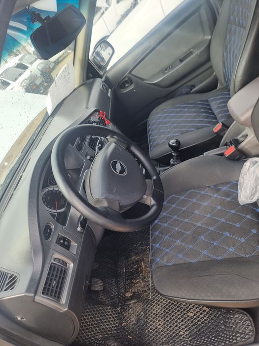 Neksiya 2 -1.6 235.000 prabeg