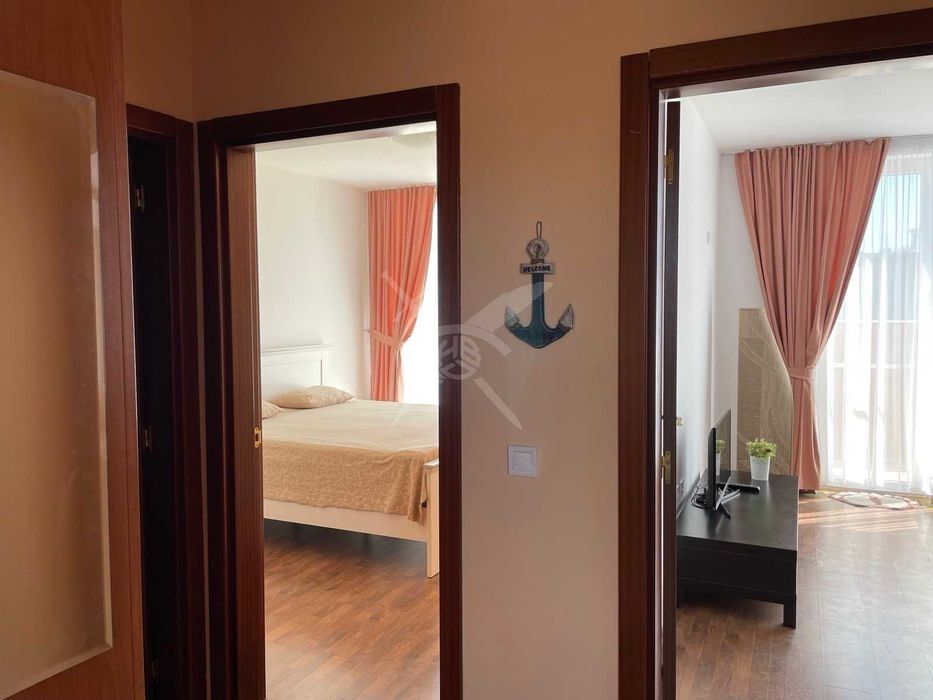 Продава се Двустаен апартамент в Черноморец - 69 кв.м за 1277 €/кв.м - Снимка #4