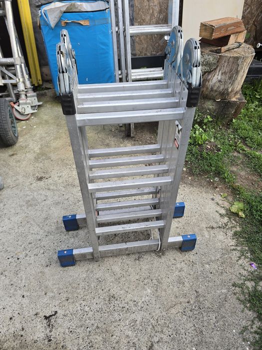 Scara aluminiu werner