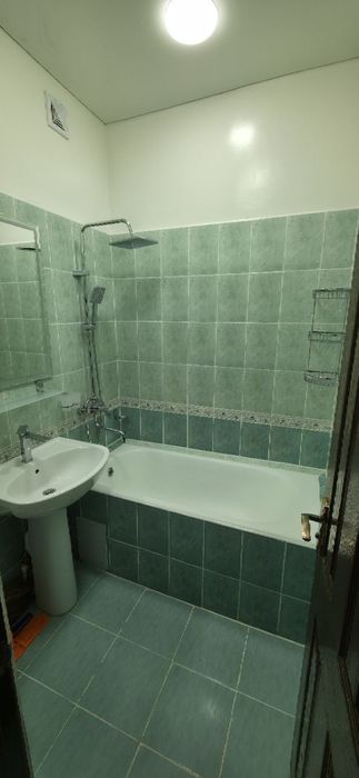 Своя 2 комнатная Ялангач Эко базар