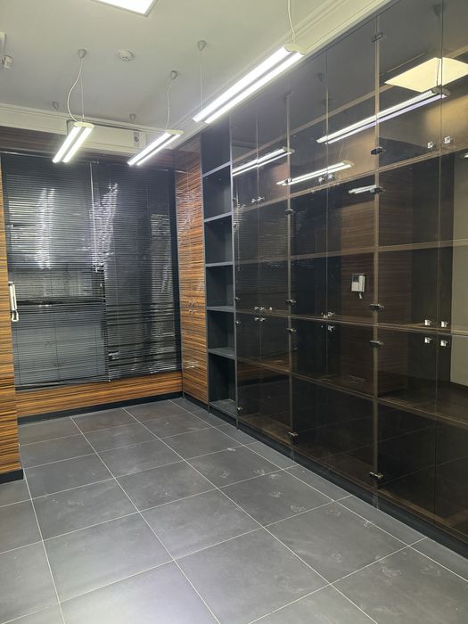 Продажа: Офис Дархан, Ц2, 103 м2. Коммерческое помещение