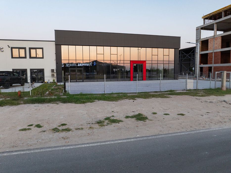 Дава се под наем Склад в Пловдив, Индустриална зона - Юг - 1400 кв.м за 6500 € - Снимка #3