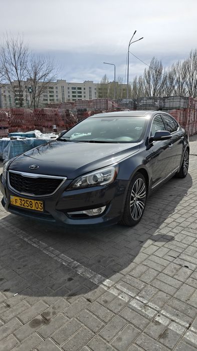 Продам живую  Kia k7