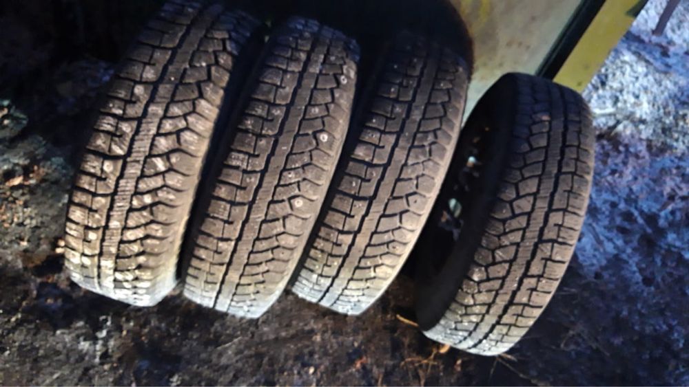 Продам абсолютно новую резину