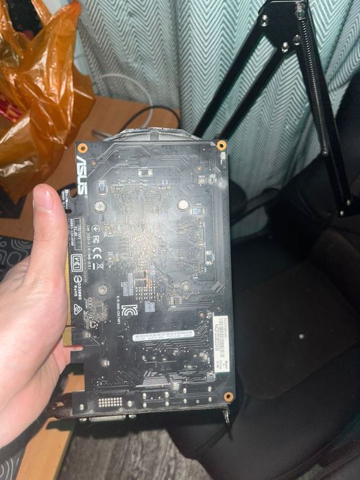 Срочно продается gtx 1650 в рабочем состоянии