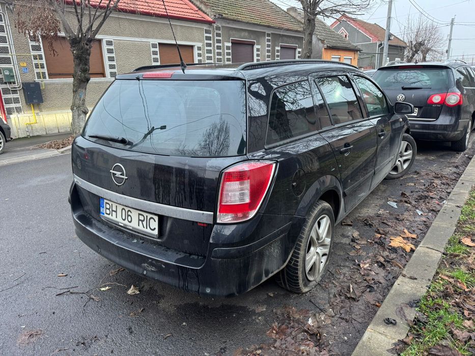Opel Astra 1.6               .