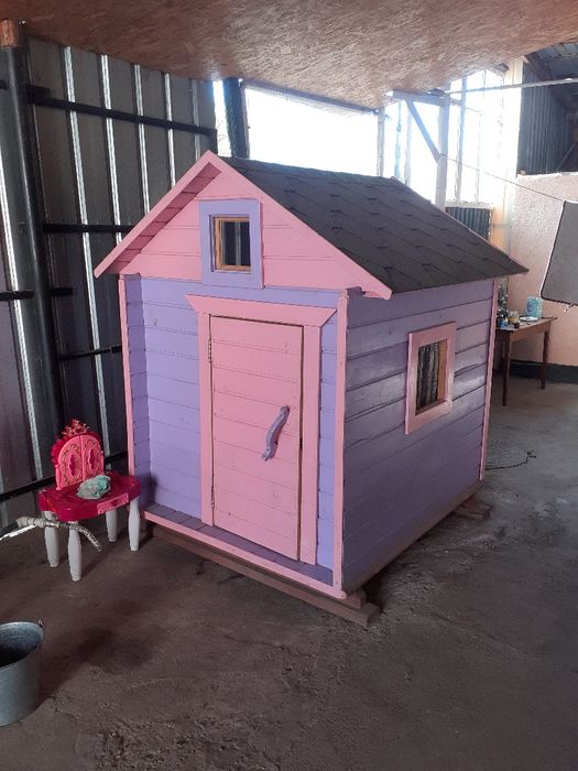 Продам Домик для игор.