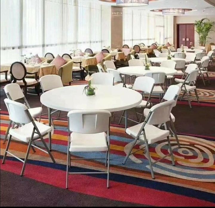 Firma vinde Mese pliabile blat pvc rotund 8-10 pers‼️ pret redus