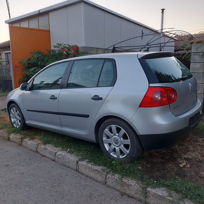 VW Golf 5 - 2004
