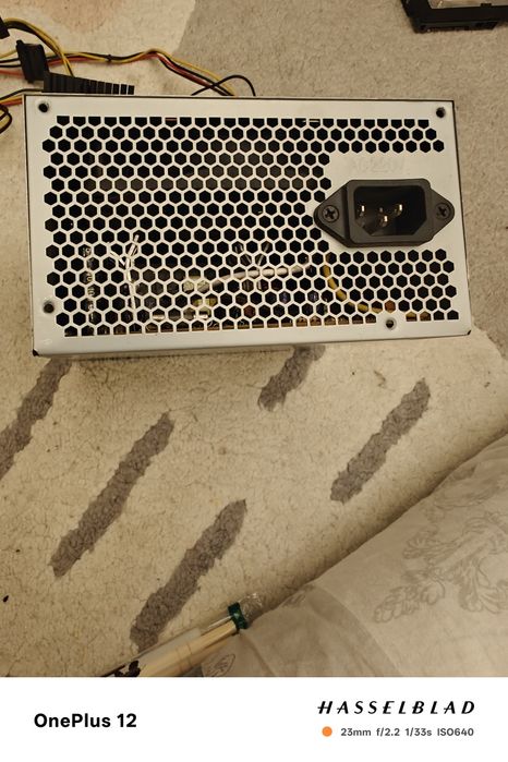 Продам блоки питания huntley cp400h, Dcase ATX550W