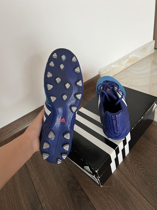 Оригинални бутонки Adidas- 44 номер