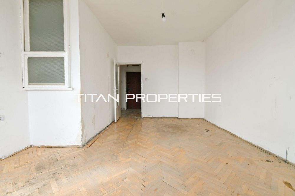 Тристаен, продажба, ж.к. Младост 4