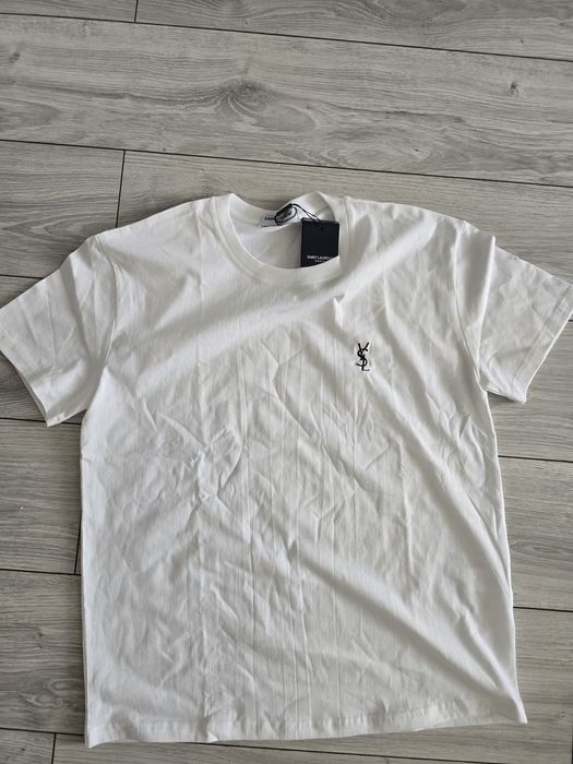 Tricou YSL basic model nou